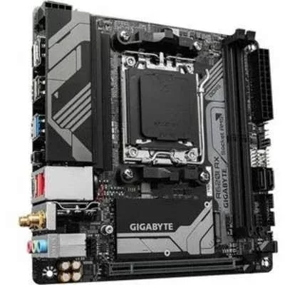 GIGABYTE A620I AX AM5 2xDDR5 4xSATA 1xM.2 mATX MB